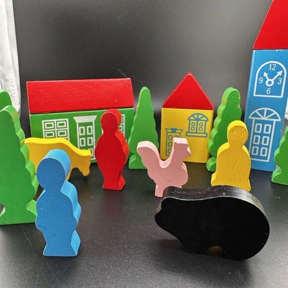 Thomas Train Tank Engine Wooden Signs Buildings People Animals Trees Lot of 18 - Picture 6 of 16